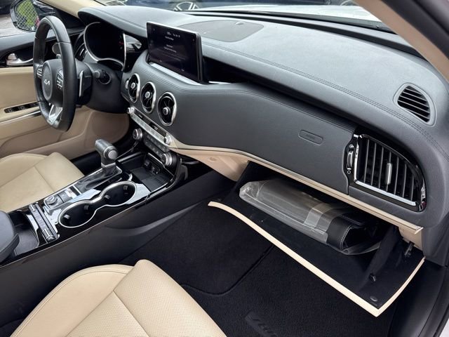 Used 2023 Kia Stinger GT-Line w/ Sun & Sound Package AWD/4WD image 29