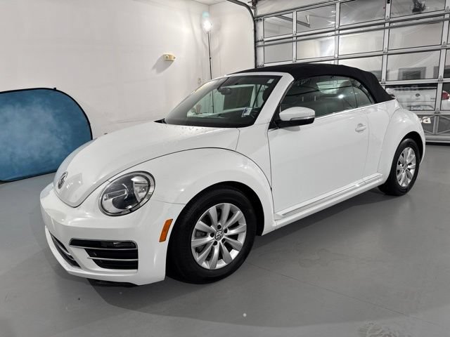 Used 2019 Volkswagen Beetle 2.0T S FWD image 4