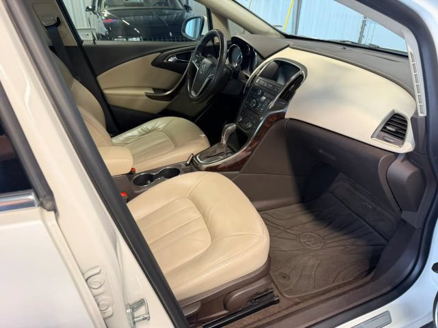 Used 2015 Buick Verano Leather w/ Experience Buick Package FWD image 12