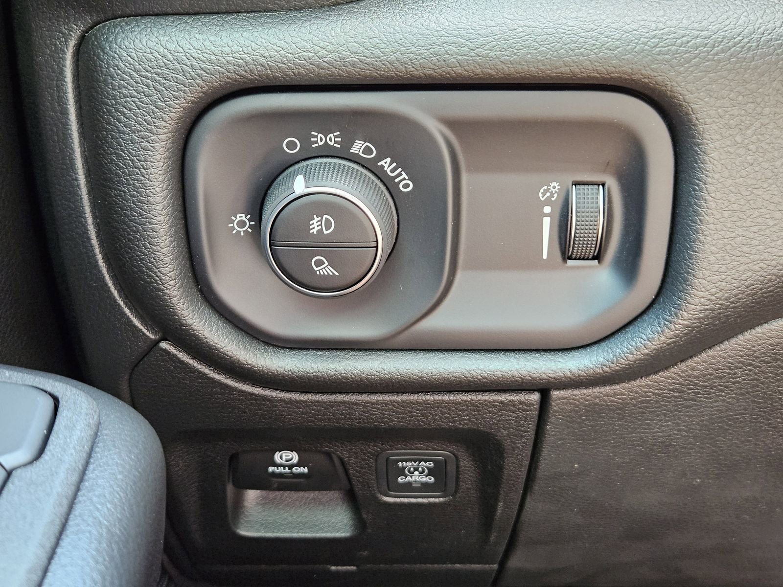 New 2026 RAM 1500 Classic Warlock image 26