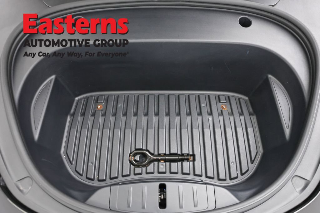 Used 2023 Tesla Model 3 Standard Range RWD image 7
