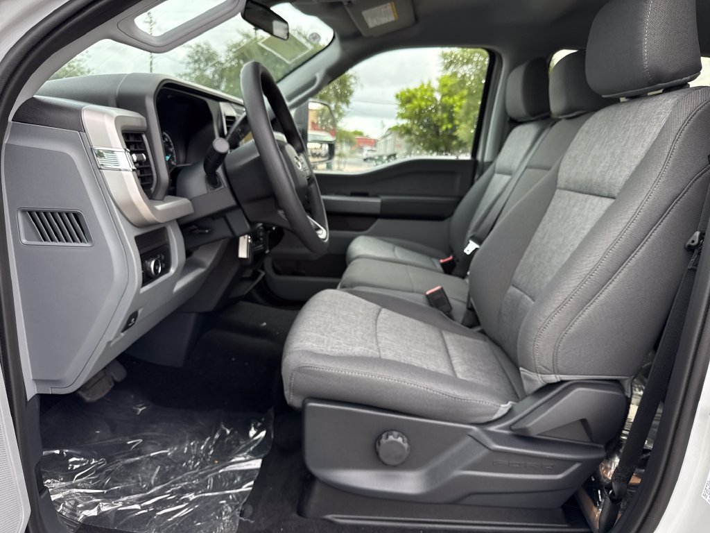 New 2026 Ford F250 XL w/ STX Appearance Package AWD/4WD image 19