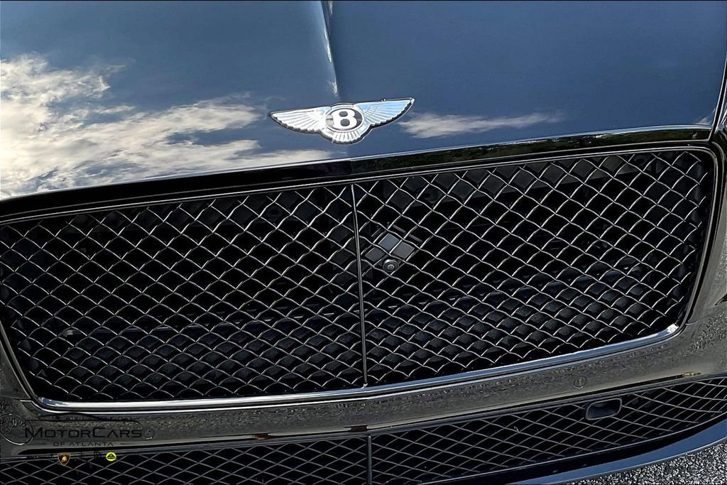 Used 2021 Bentley Continental GT image 27