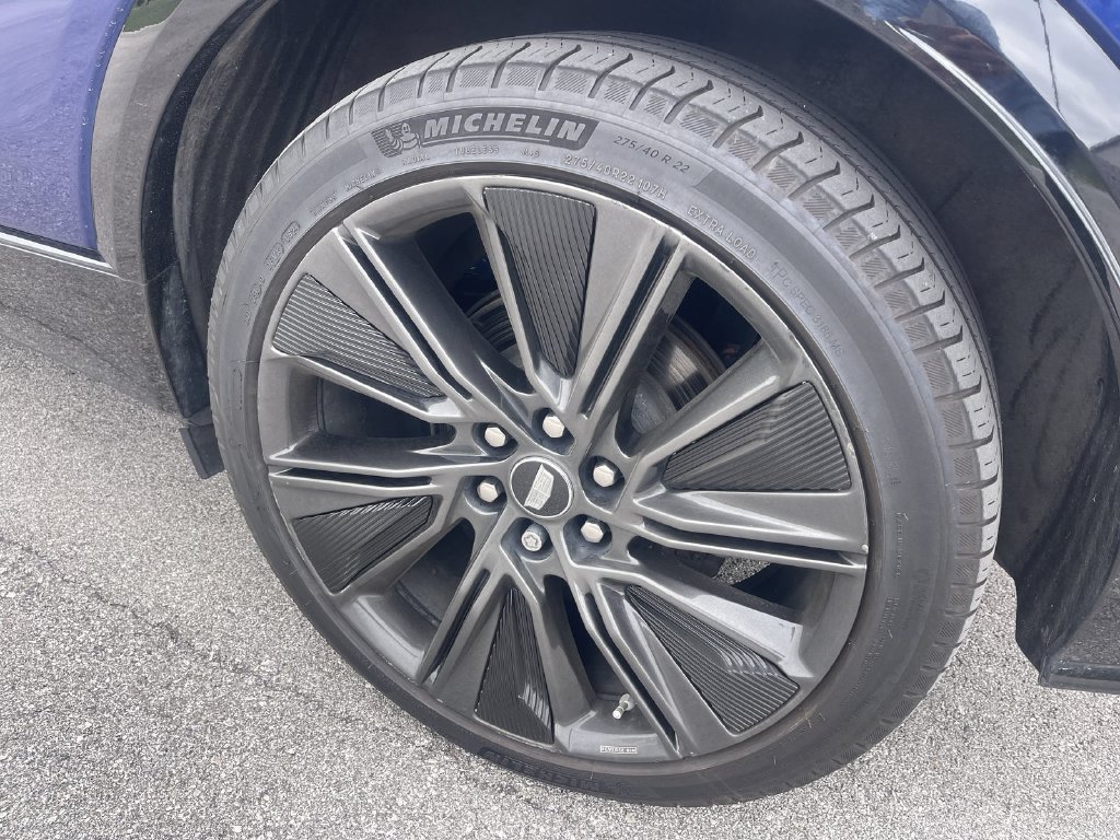 Certified 2024 Cadillac Lyriq Sport w/ LPO, Floor Liner Package AWD/4WD image 2