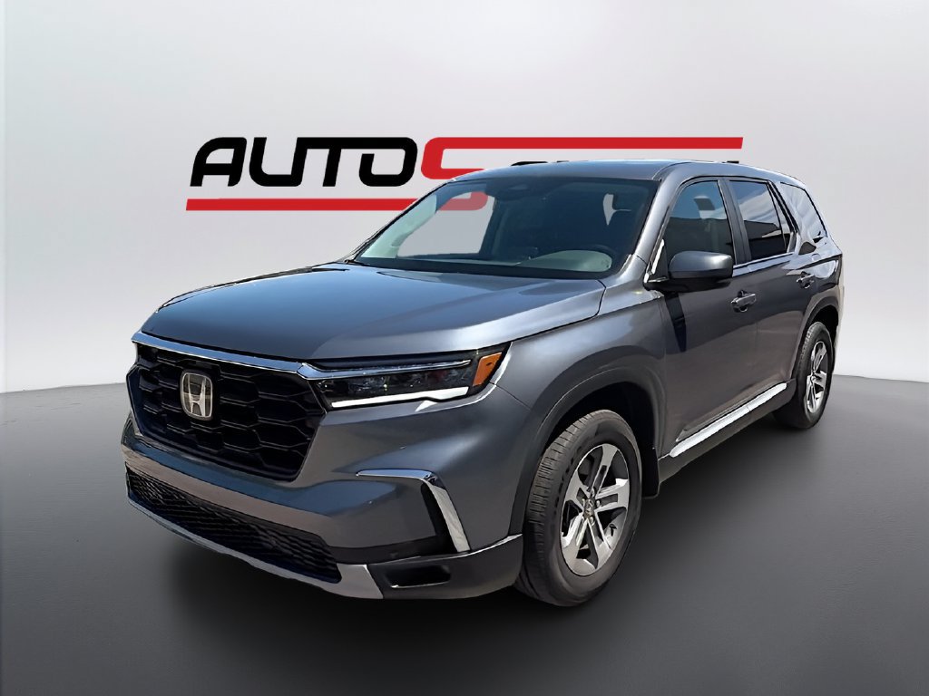 Used 2025 Honda Pilot EX-L image 3