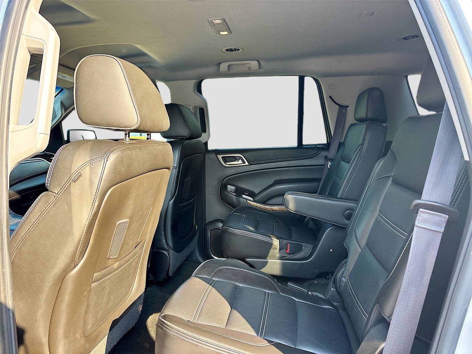 Used 2016 GMC Yukon Denali image 26