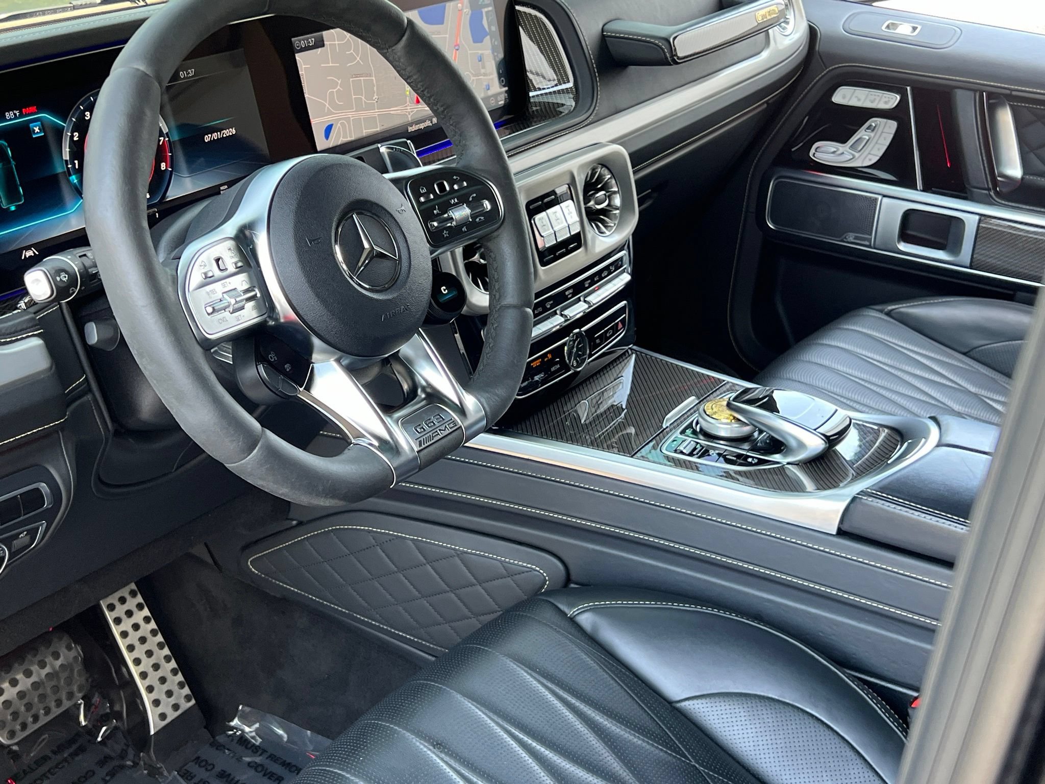 Used 2024 Mercedes-Benz G 63 AMG 4MATIC image 2