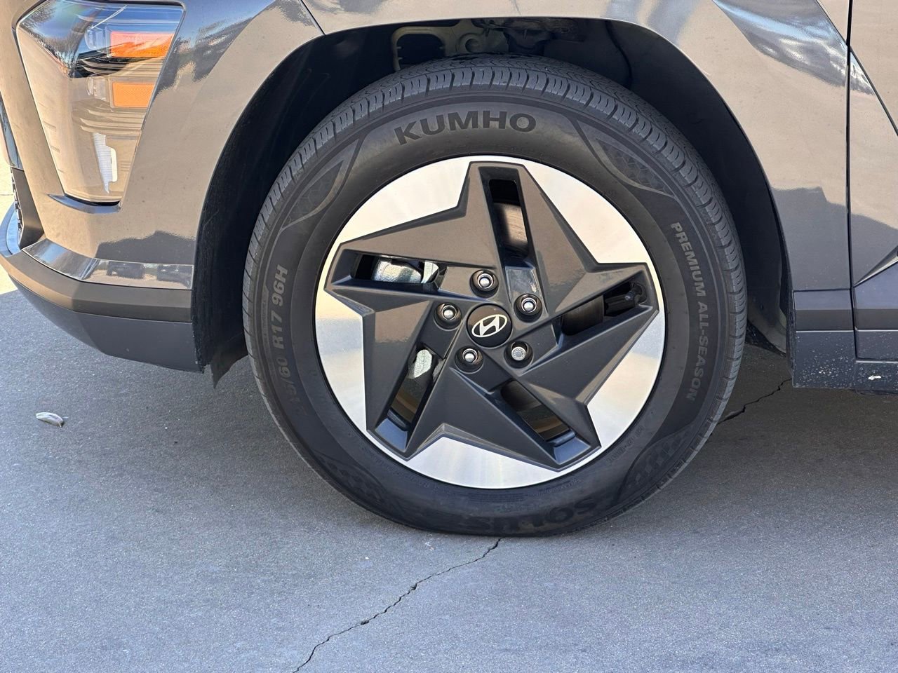 Used 2025 Hyundai Kona SE image 7