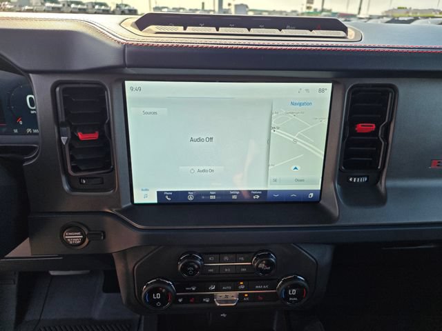 Used 2024 Ford Bronco Raptor w/ Interior Carbon Fiber Pack 6 AWD/4WD image 16