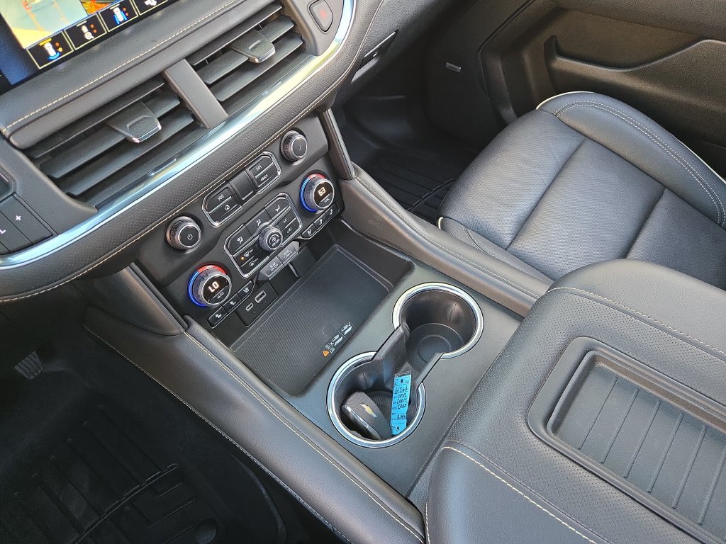 Used 2023 Chevrolet Tahoe Premier AWD/4WD image 27