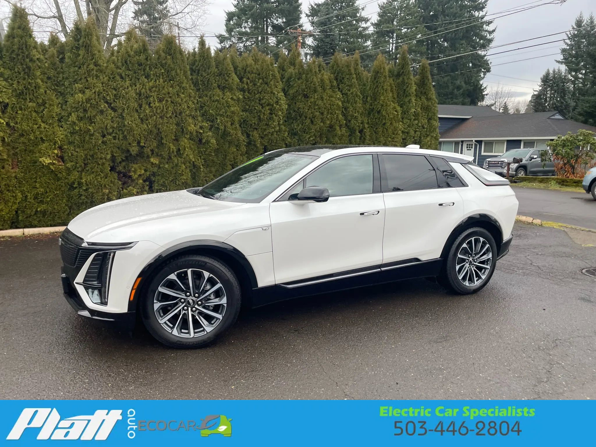 Used 2024 Cadillac Lyriq Sport image 5