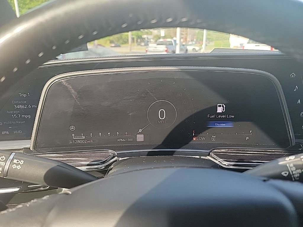 Used 2021 Cadillac Escalade Sport w/ Driver Assist Tech Package image 14