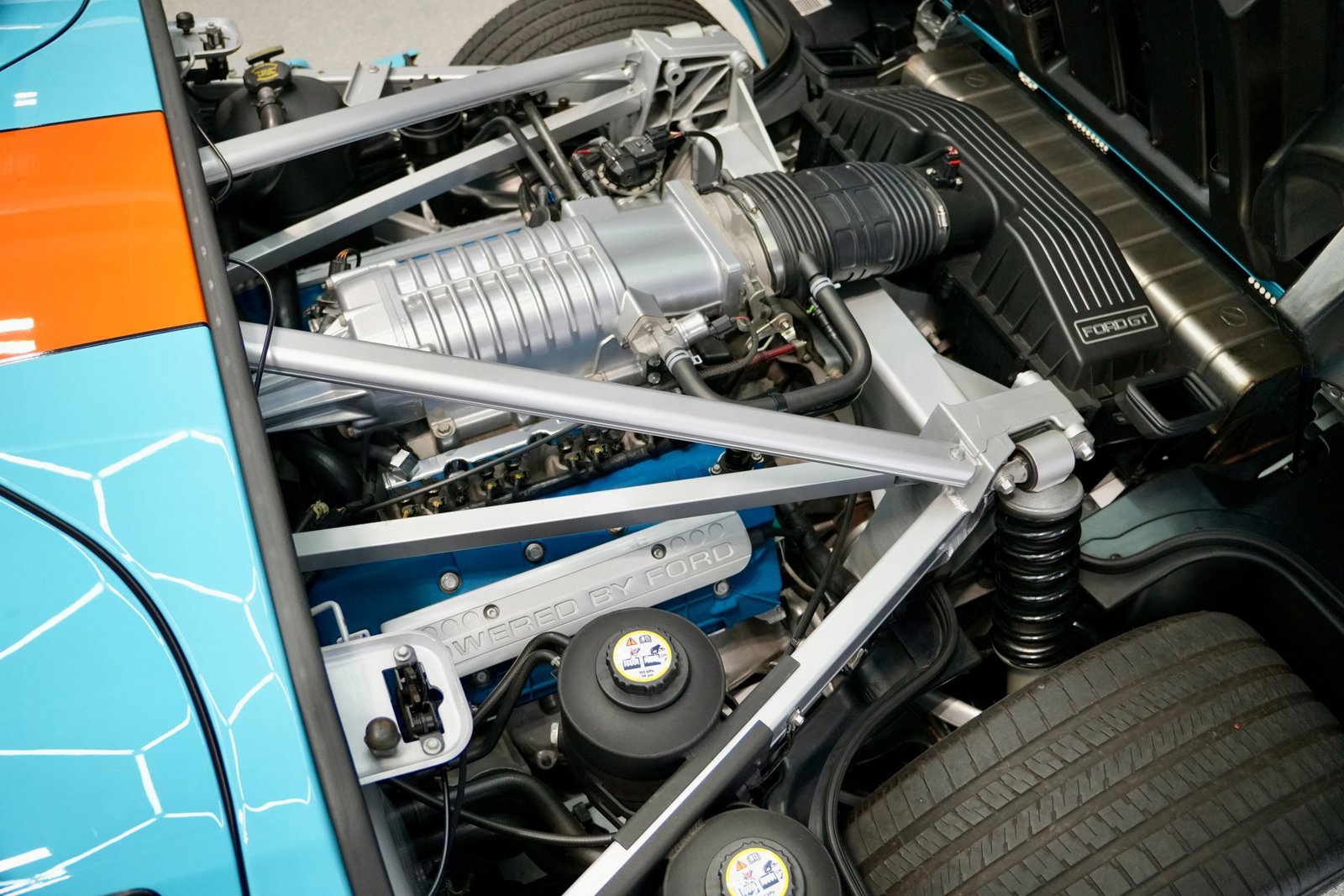 Used 2006 Ford GT image 37