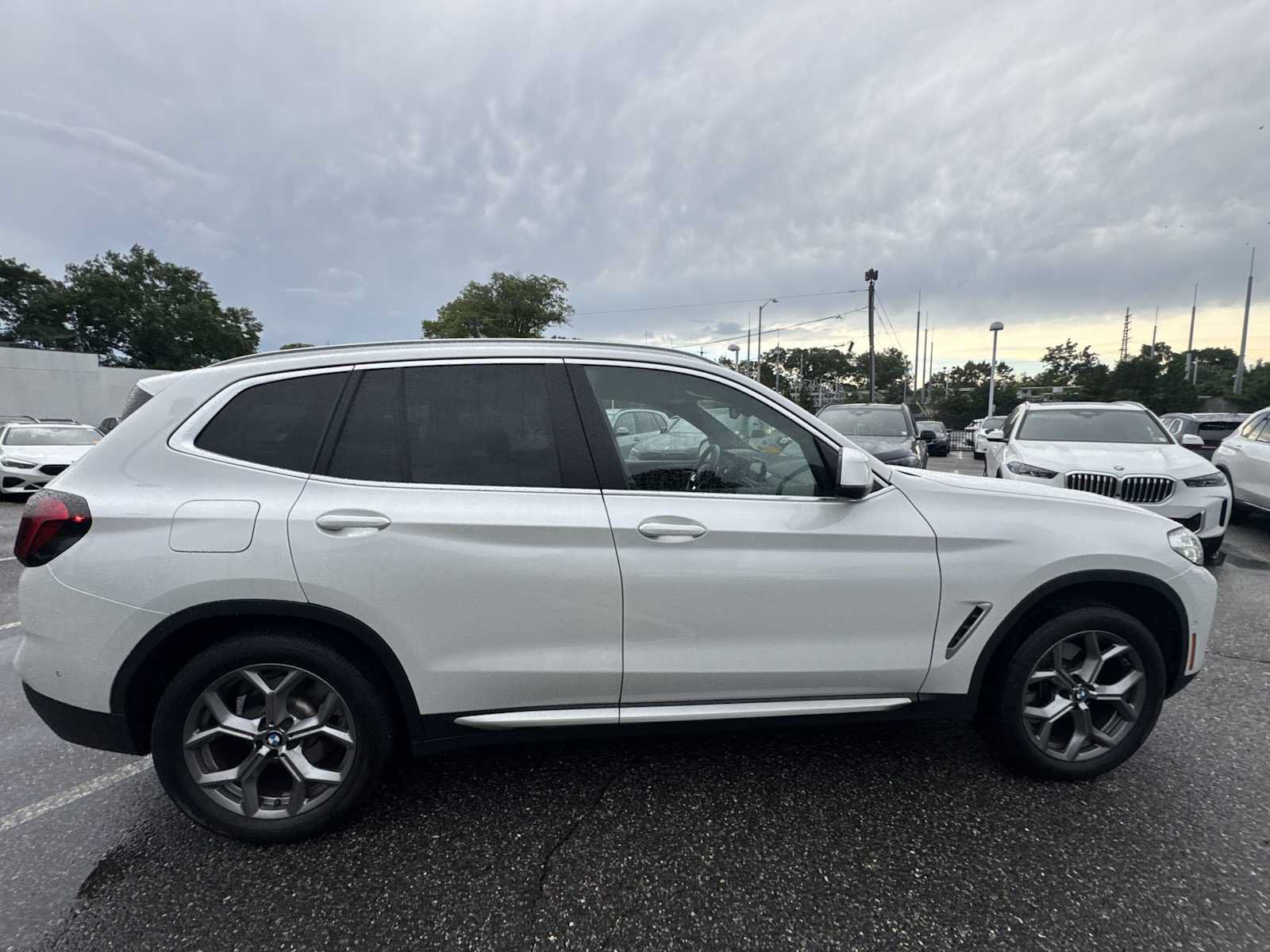 Used 2024 BMW X3 xDrive30i w/ Convenience Package AWD/4WD image 9