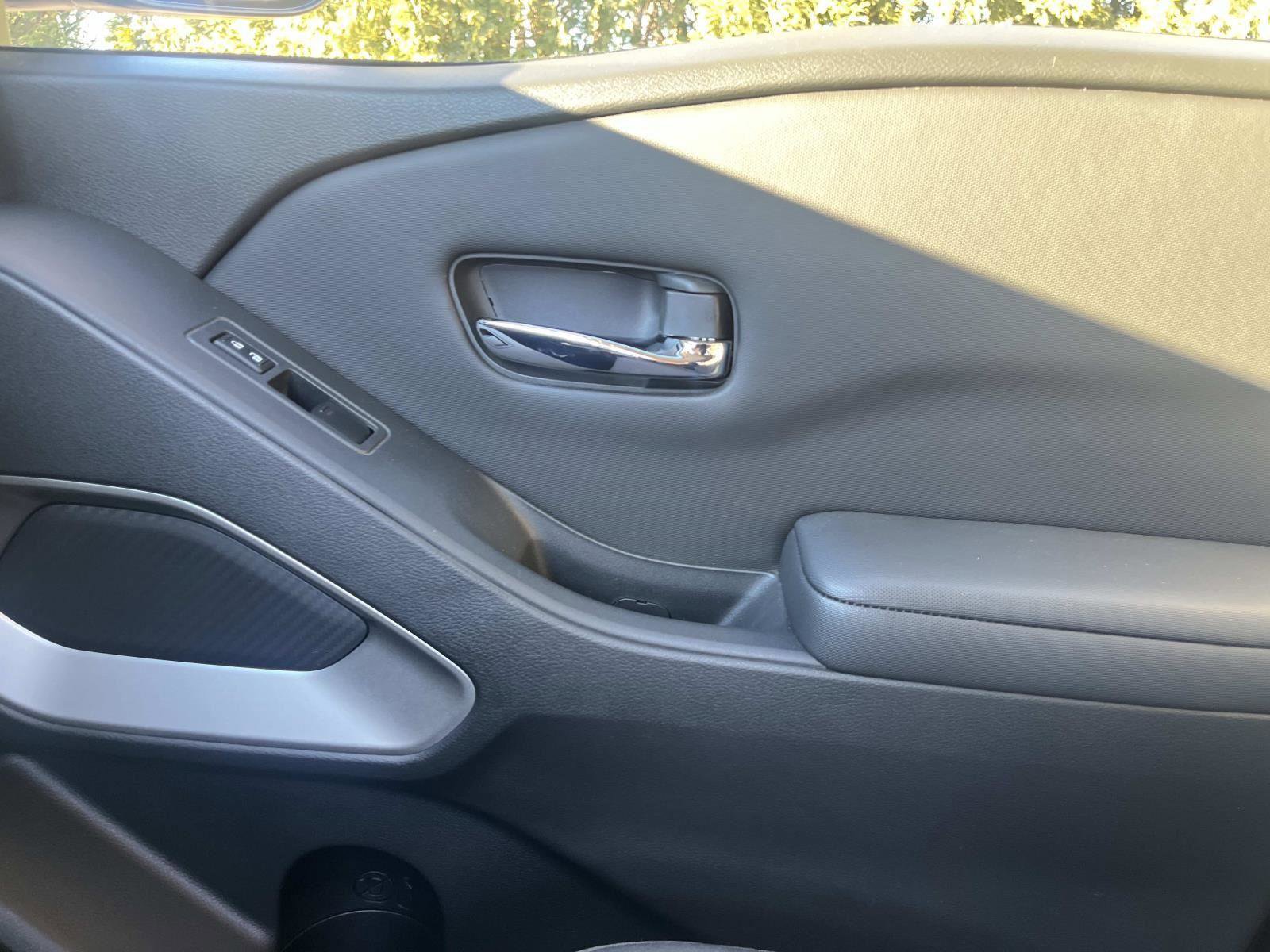 Used 2023 Nissan Frontier SV w/ Tow Package image 22