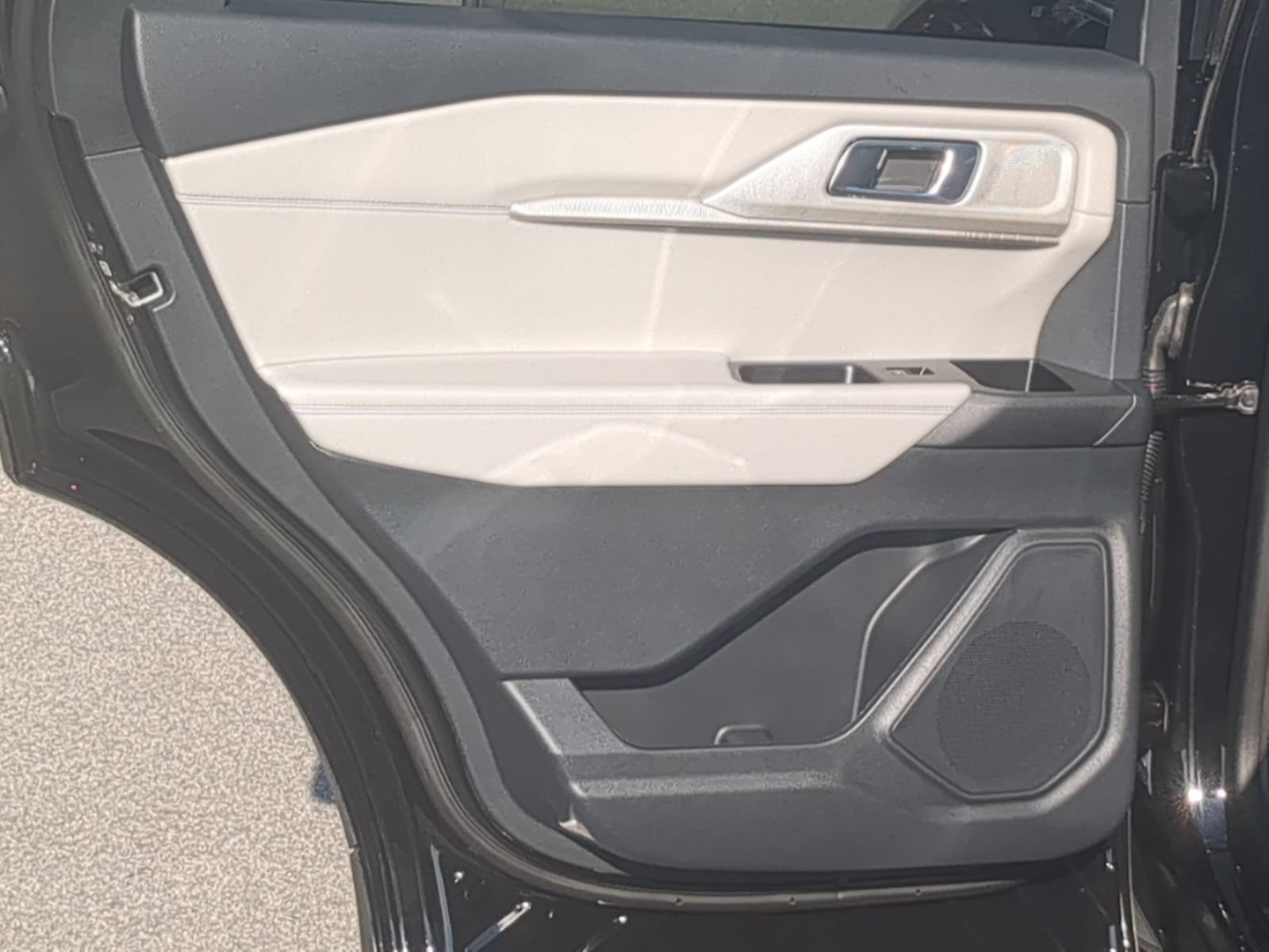 New 2027 Ford Explorer Active AWD/4WD image 28