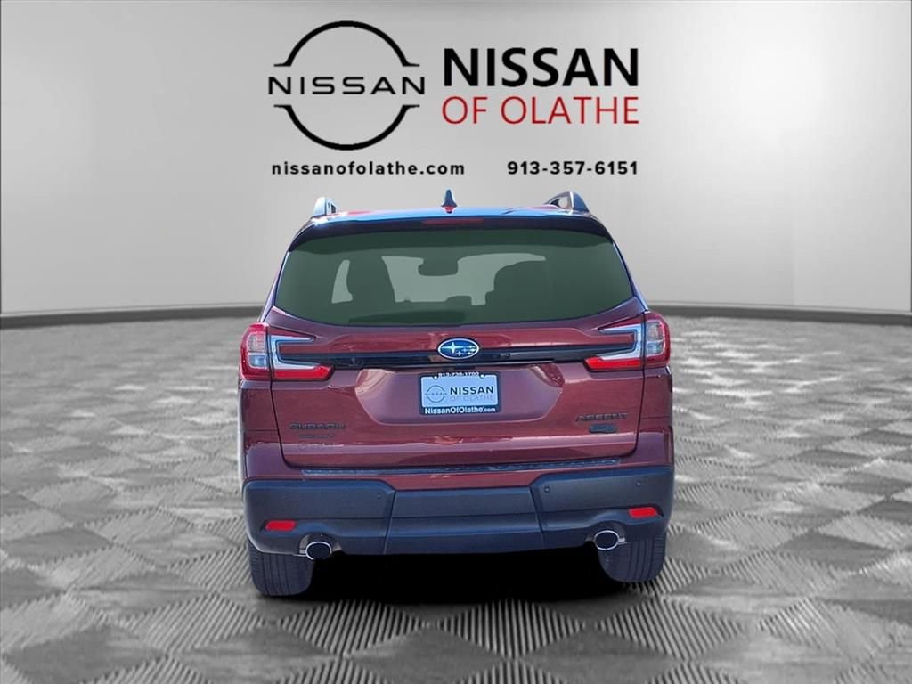 Used 2024 Subaru Ascent Onyx Edition image 29