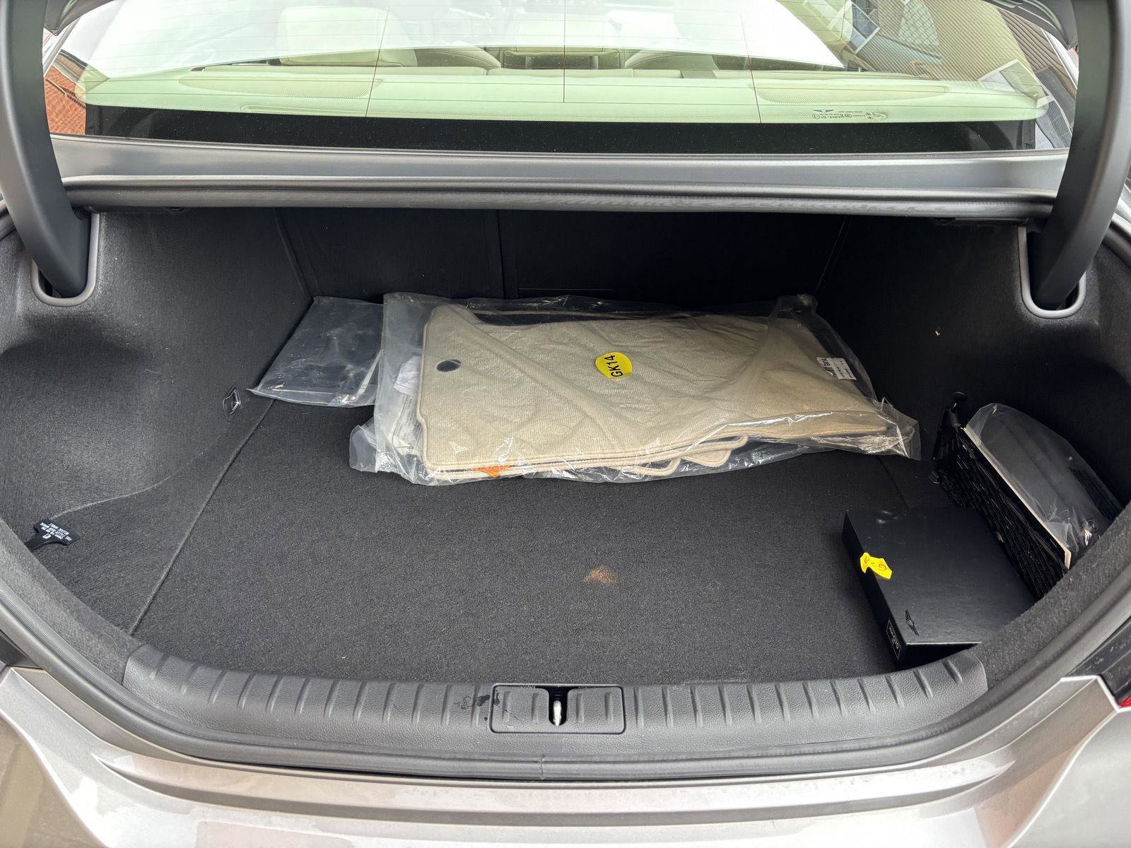 Used 2026 Genesis G70 2.5T Prestige image 28