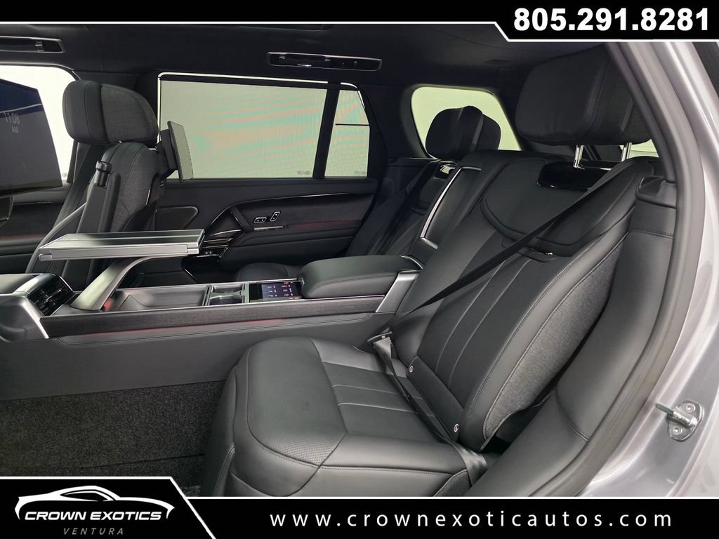 Used 2024 Land Rover Range Rover SV AWD/4WD image 22