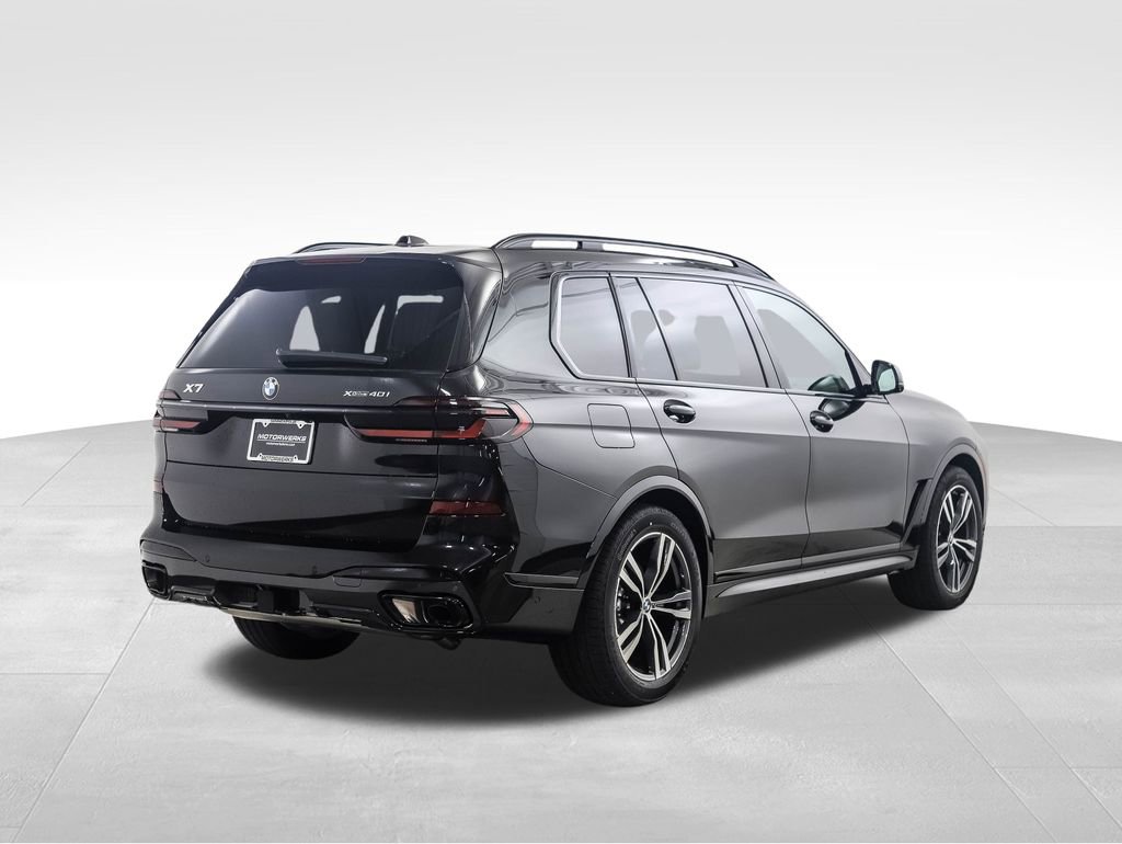 Used 2026 BMW X7 xDrive40i w/ M Sport Package image 6