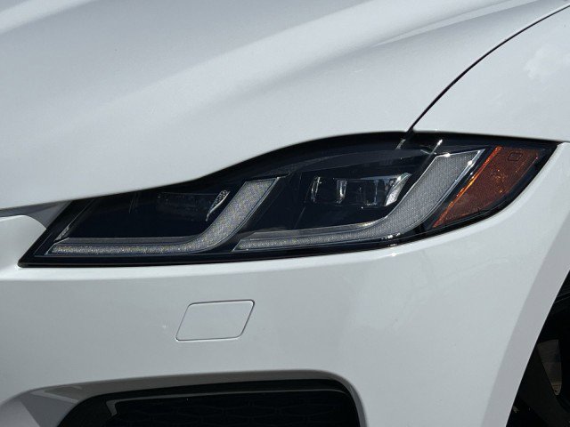 Used 2025 Jaguar F-PACE R-Dynamic S image 12