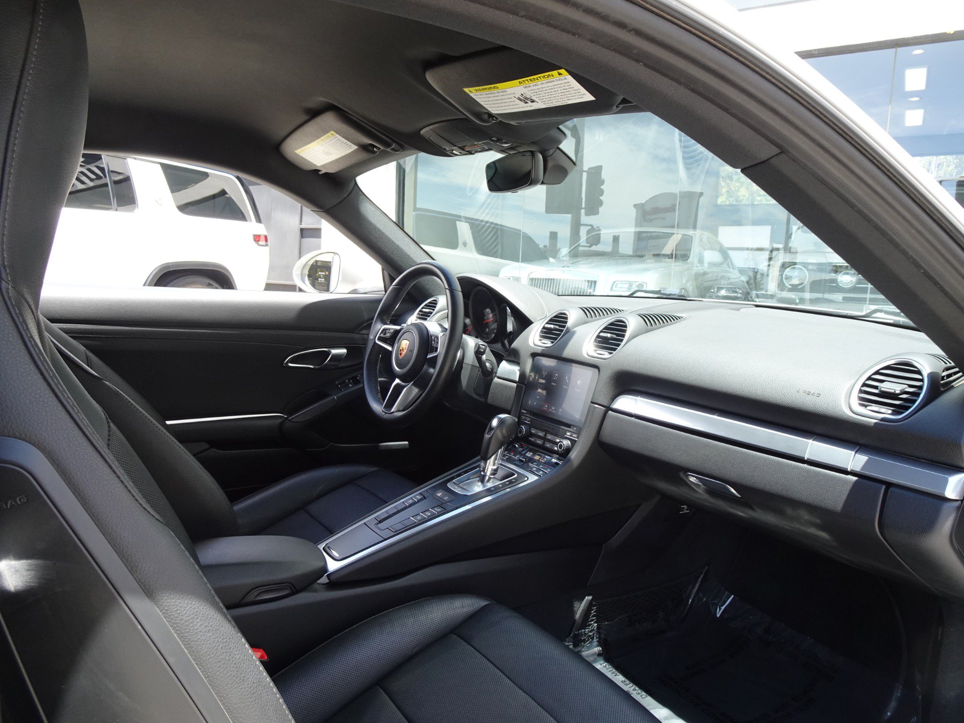 Used 2021 Porsche 718 Cayman RWD image 16