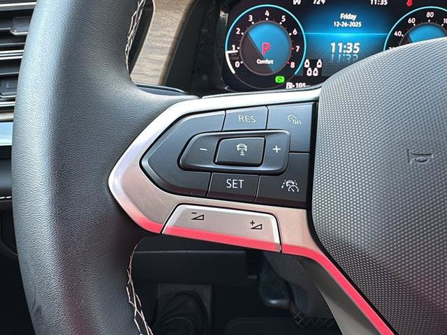 Certified 2025 Volkswagen Atlas SE w/ Panoramic Sunroof Package image 19