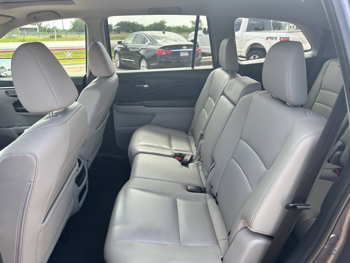 Used 2016 Honda Pilot EX-L image 19
