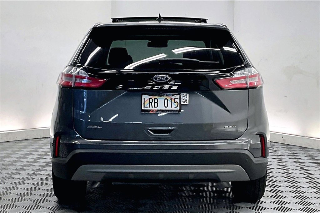 Used 2023 Ford Edge SEL w/ Convenience Package image 3