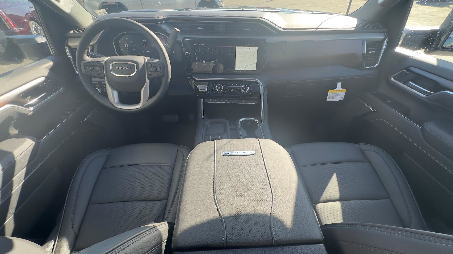 New 2026 GMC Sierra 2500 Denali w/ Denali Reserve Package image 10