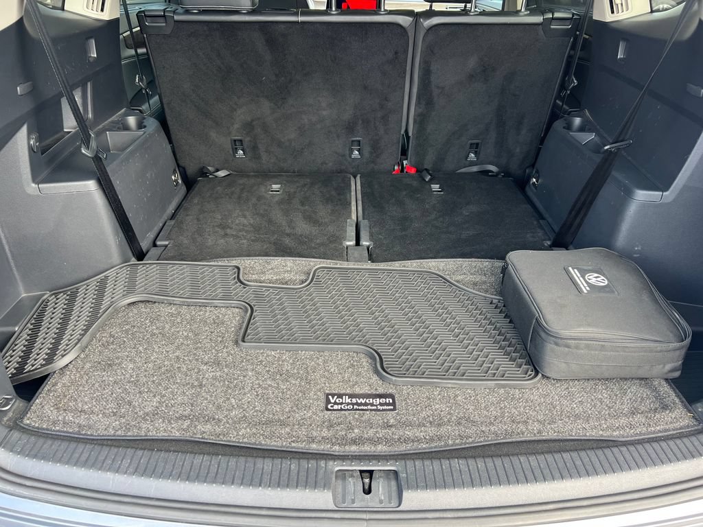 Used 2024 Volkswagen Atlas SEL AWD/4WD image 20