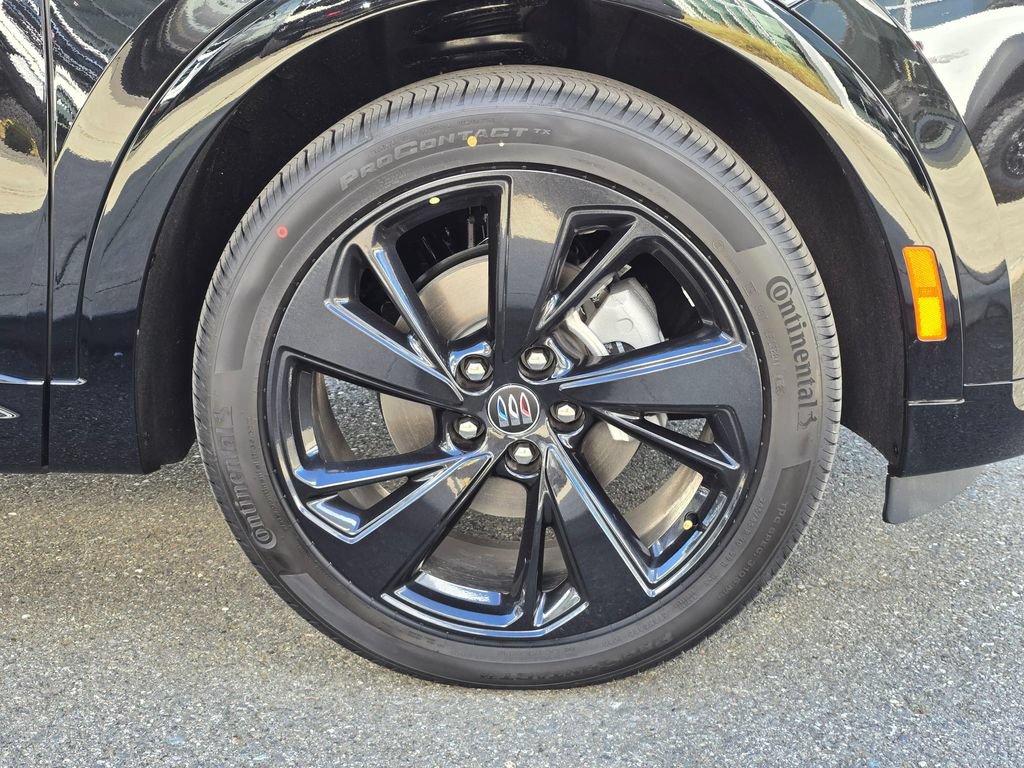 Used 2026 Buick Envision Sport Touring AWD/4WD image 9