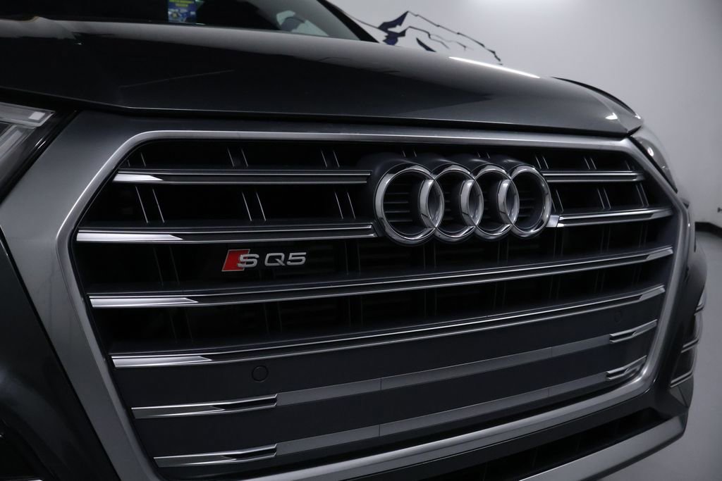 Used 2018 Audi SQ5 Premium Plus w/ S Sport Package image 9