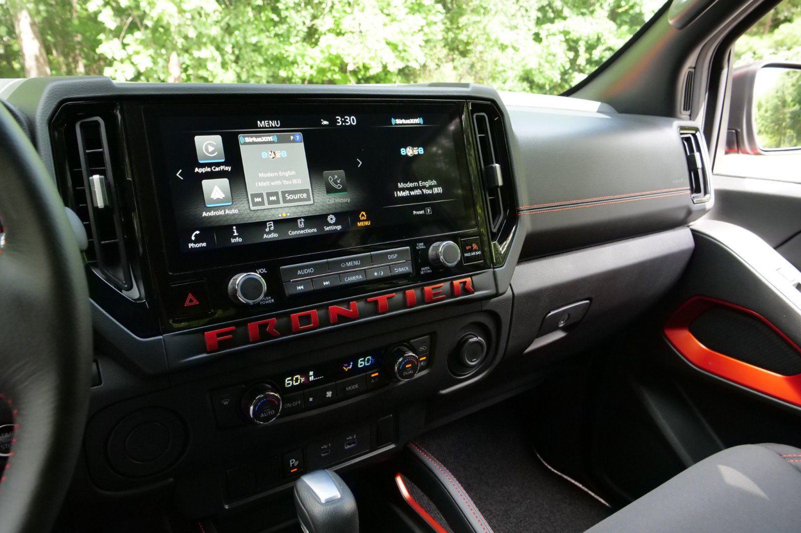 Used 2025 Nissan Frontier Pro-X RWD image 14