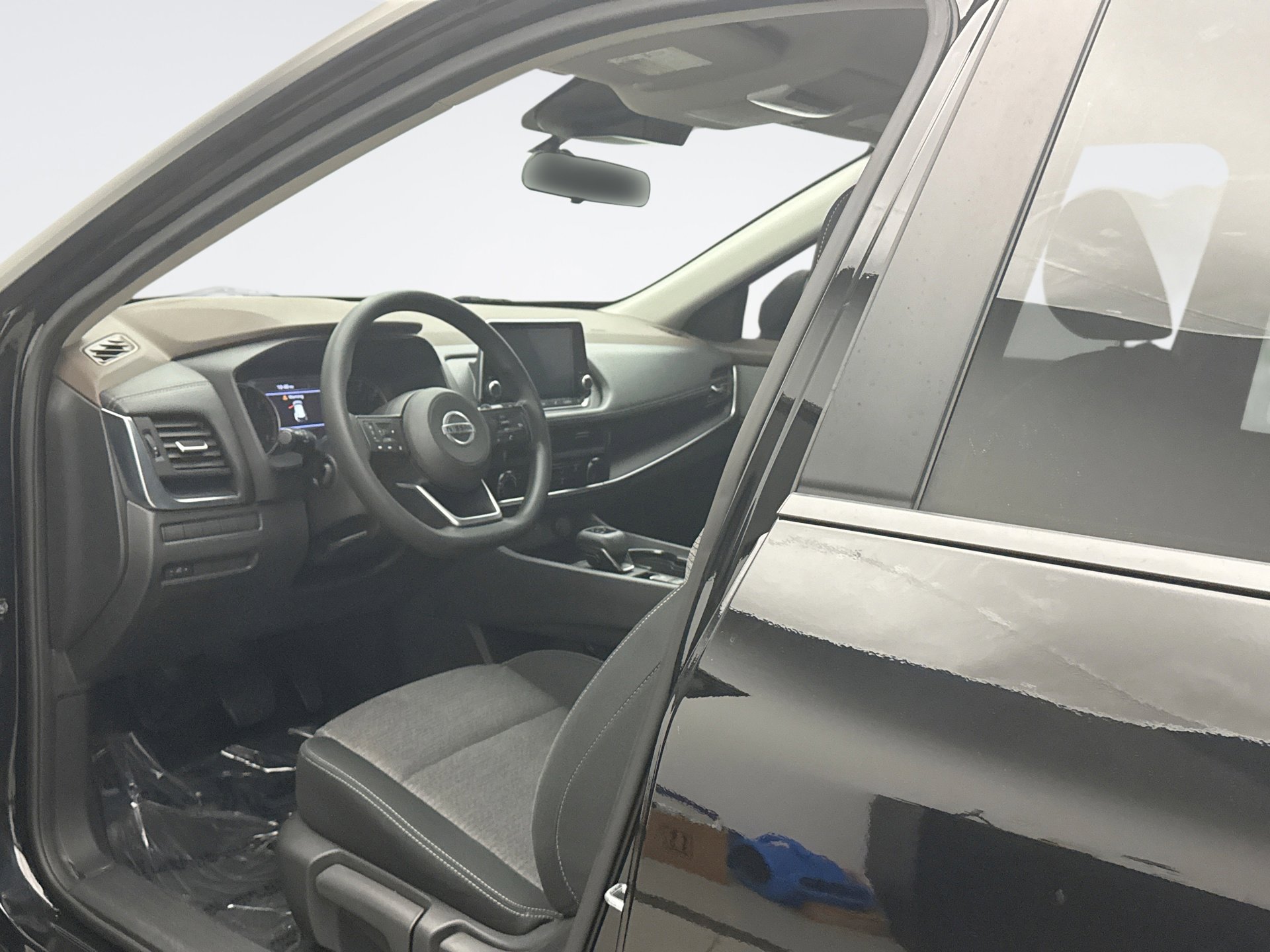 Used 2021 Nissan Rogue S AWD/4WD image 10