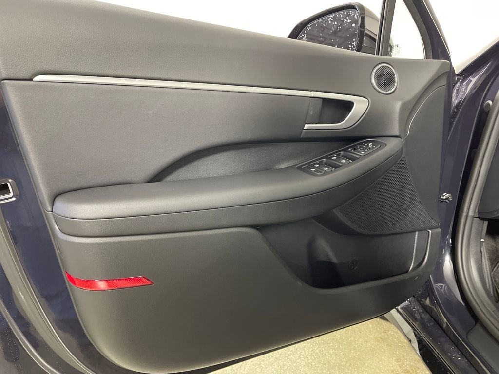 New 2026 Hyundai Sonata SEL FWD image 19