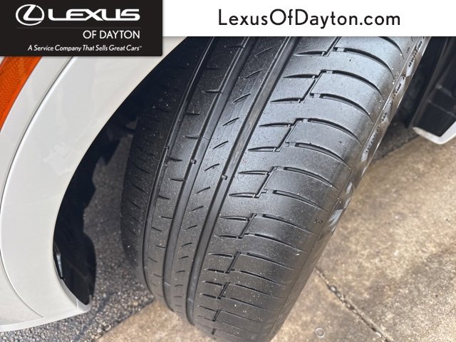 Used 2023 BMW X7 M60i w/ Executive Package image 9