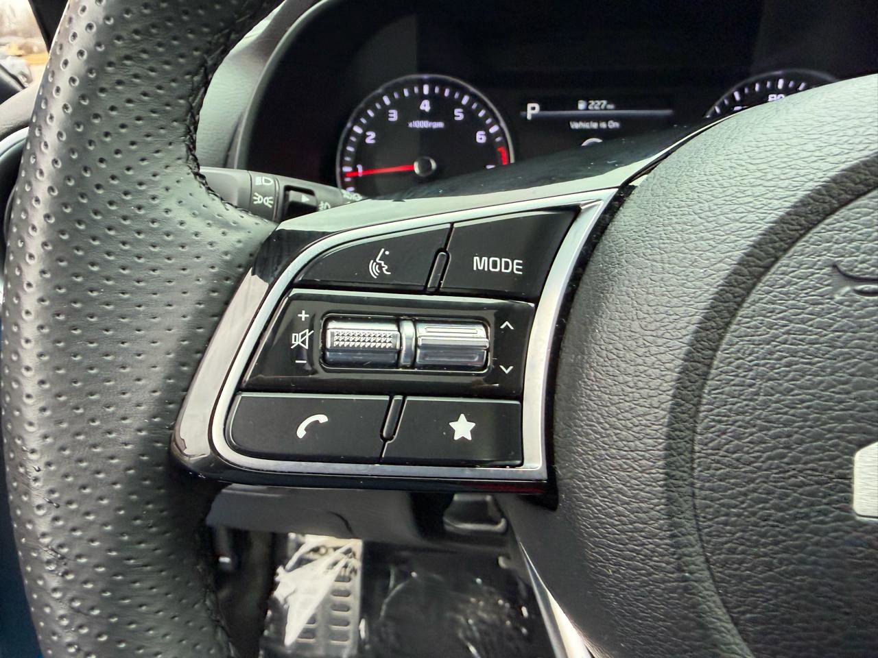 Used 2023 Kia Forte GT-Line w/ GT-Line Premium Package image 24