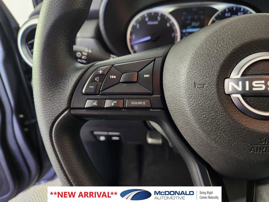 Used 2025 Nissan Versa S w/ Trunk Package FWD image 16