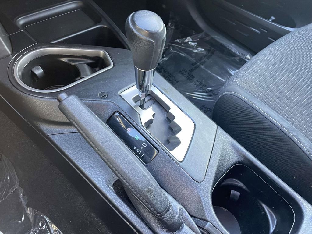 Used 2016 Toyota RAV4 XLE image 41