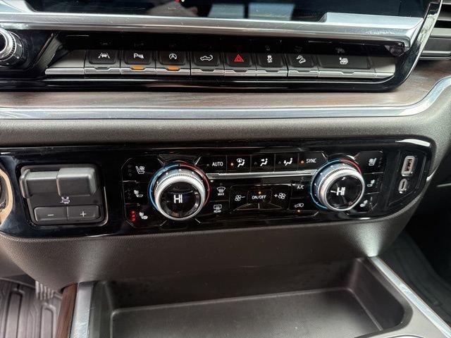 Used 2024 GMC Sierra 1500 SLT w/ SLT Premium Plus Package image 29