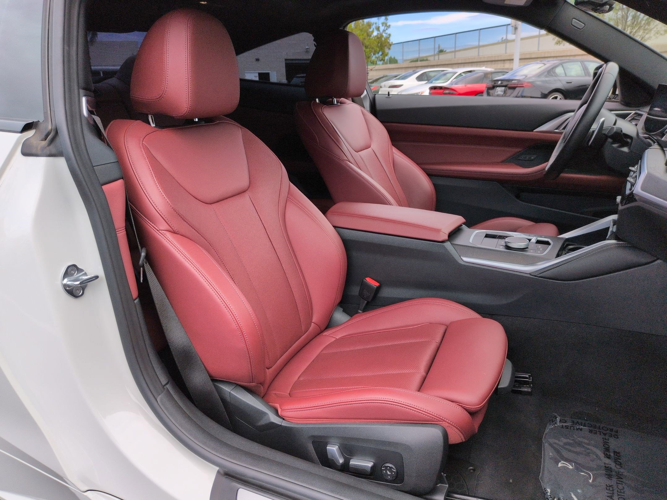 Certified 2024 BMW 430i Coupe w/ M Sport Package RWD image 33