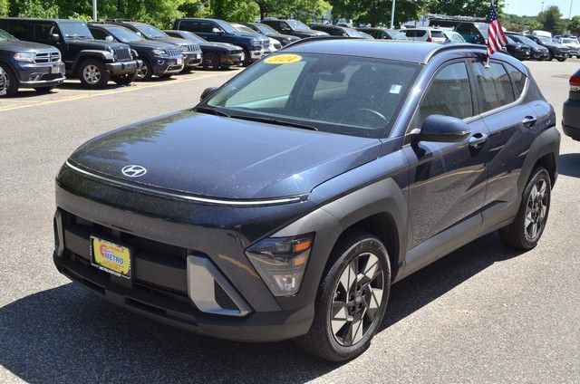 Used 2024 Hyundai Kona SEL AWD/4WD image 4