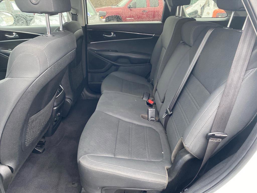 Used 2020 Kia Sorento S image 22