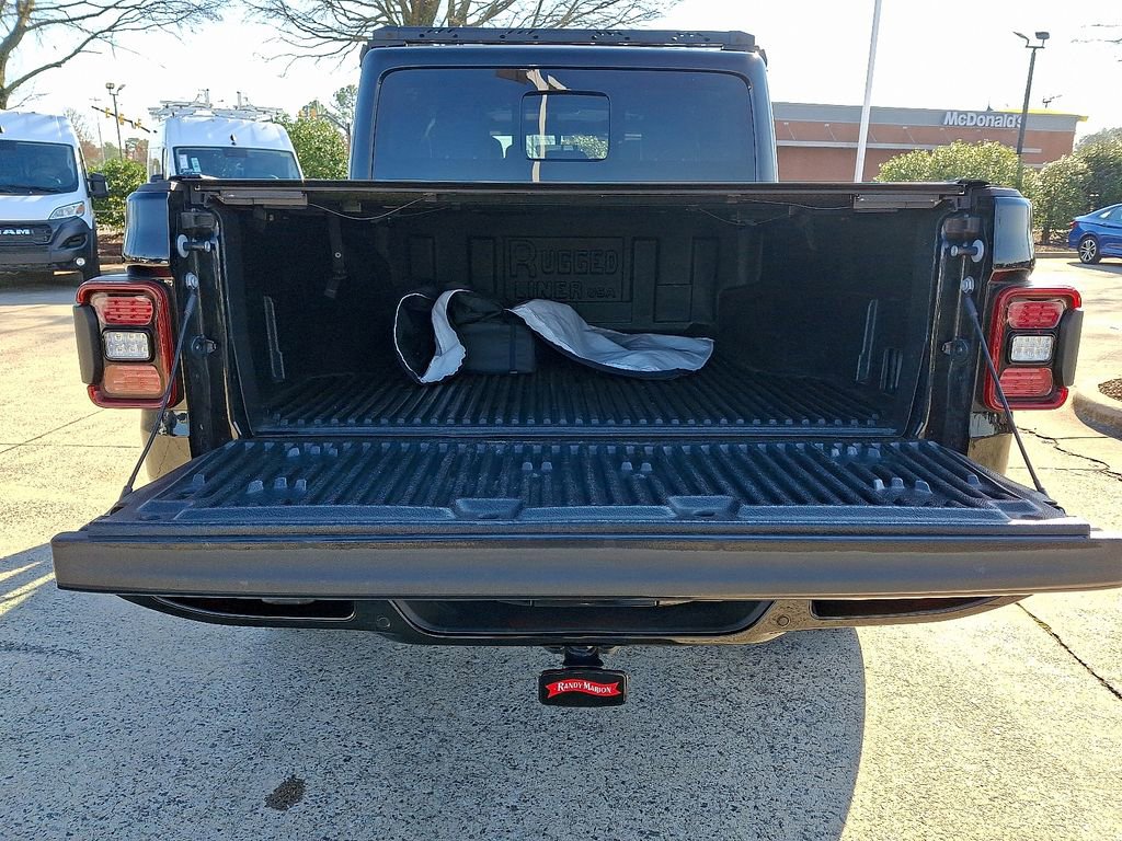 Used 2023 Jeep Gladiator Overland image 27