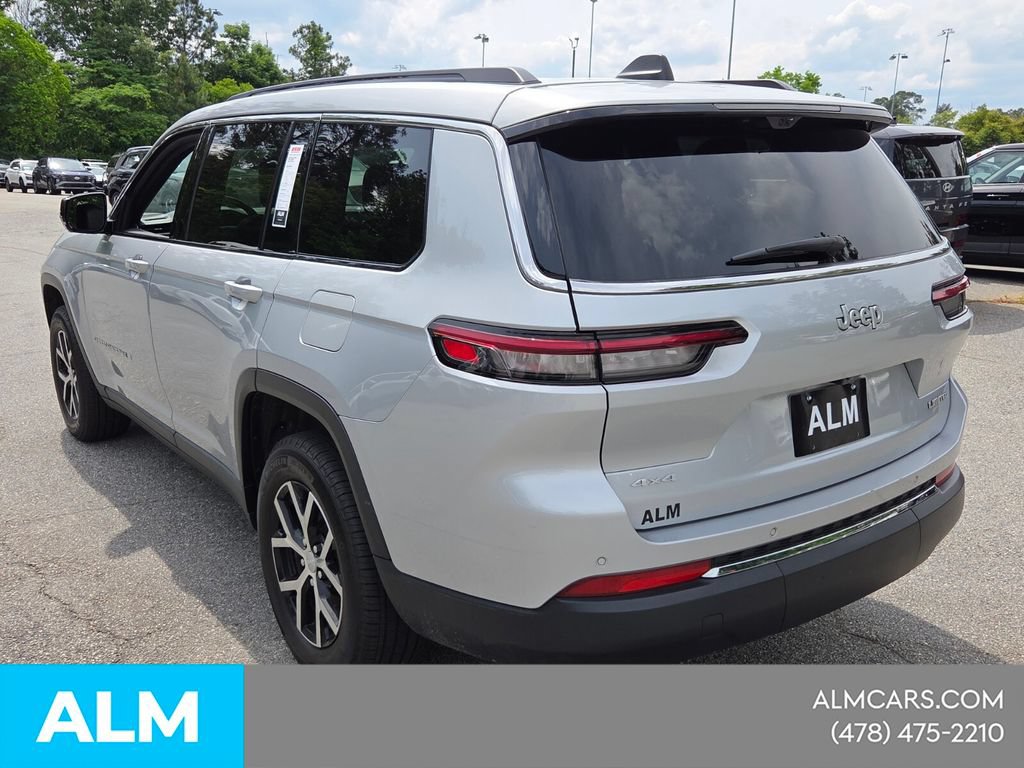 Used 2024 Jeep Grand Cherokee L Limited w/ Luxury Tech Group II AWD/4WD image 15