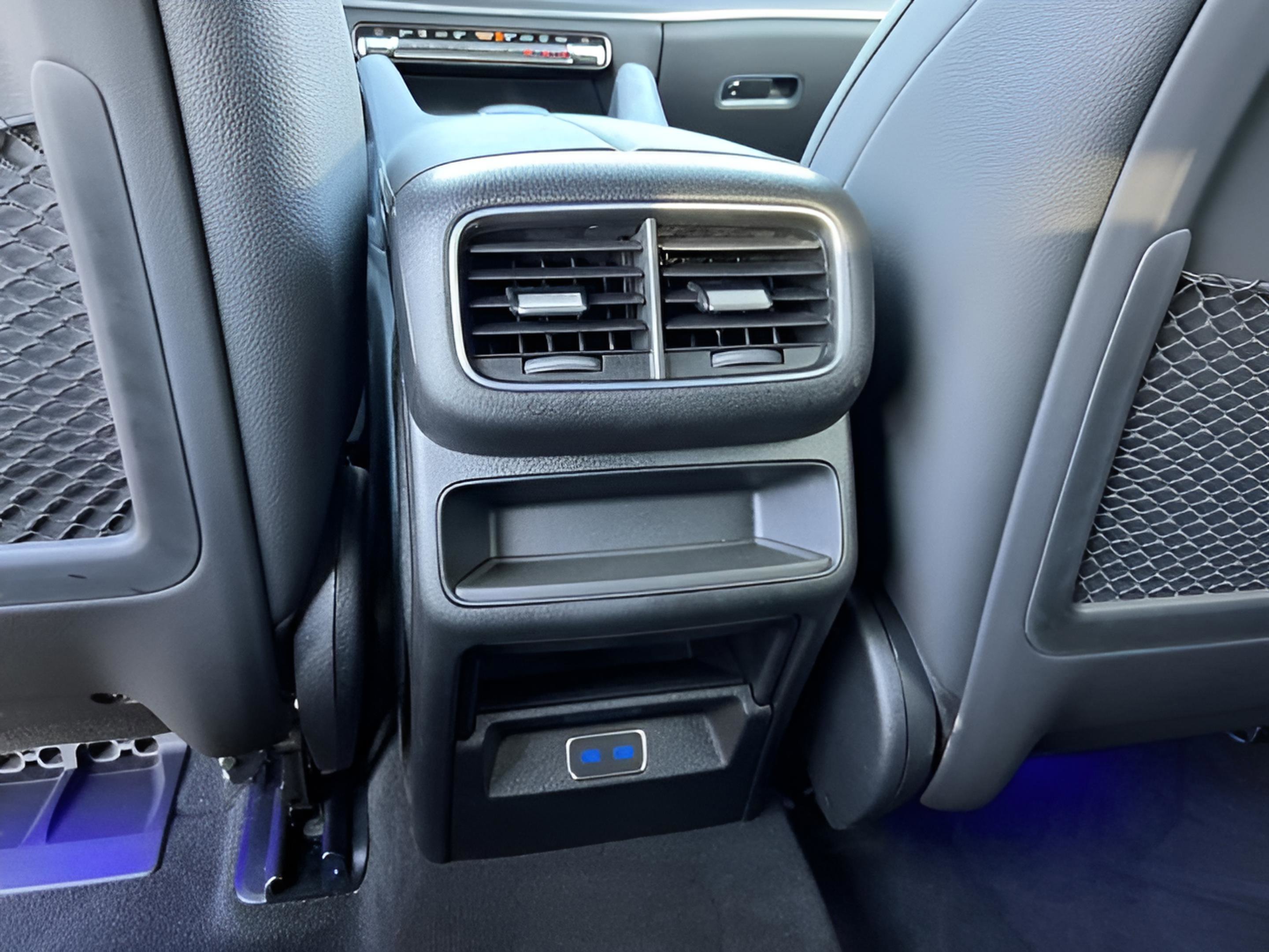 Certified 2025 Mercedes-Benz GLE 350 4MATIC image 28