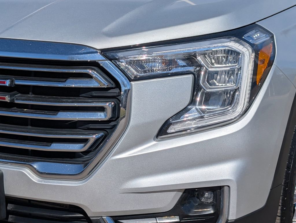 Used 2022 GMC Terrain SLT image 10