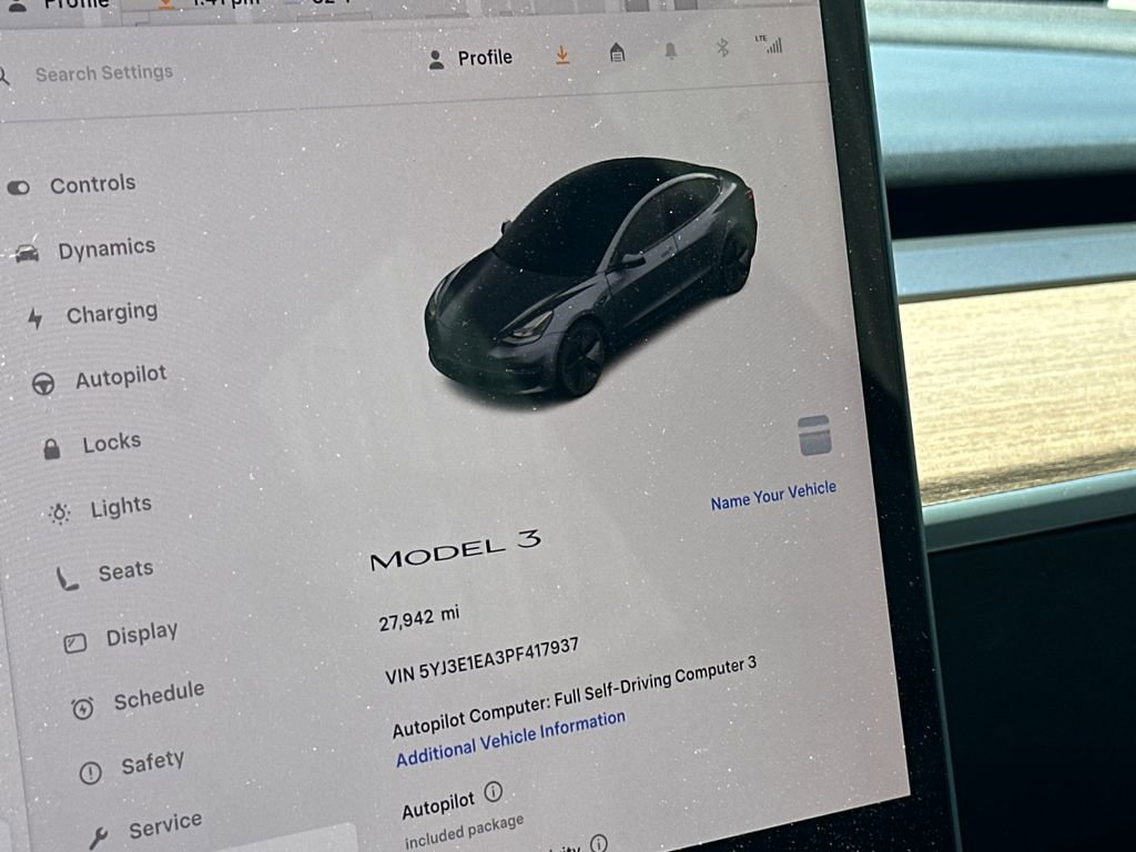 Used 2023 Tesla Model 3 Standard Range image 22