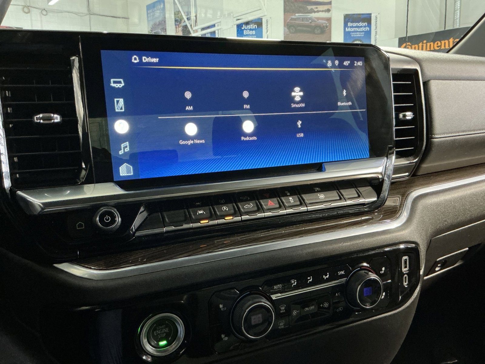 Used 2022 Chevrolet Silverado 1500 LT image 26